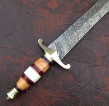 Lade das Bild in den Galerie-Viewer, Custom Handmade Damascus Steel Sword With Leather Sheath A-150 - Arham Cutlery
