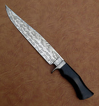 Load image into Gallery viewer, Custom Made Damascus Steel Hunting Bowie Knife With Leather Sheath A-114 - Arham Cutlery
