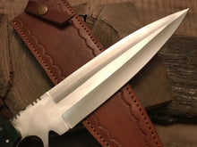 Cargar imagen en el visor de la galería, Custom Made D2 Steel Hunting Bowie Knife With Leather Sheath A-117 - Arham Cutlery
