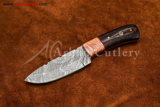 Custom Handmade Damascus Steel Fixed Blade Hunting Skinning Knife With Leather Sheath by Arham Cutlery | A-78 - Arham Cutlery